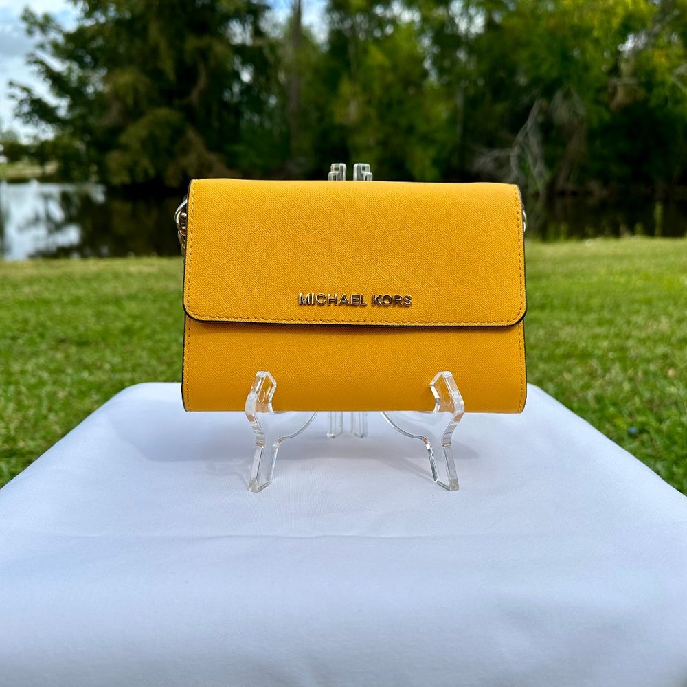MK Michael Kors Jet Set Large Wallet Detachable Crossbody Sun Yellow Leather